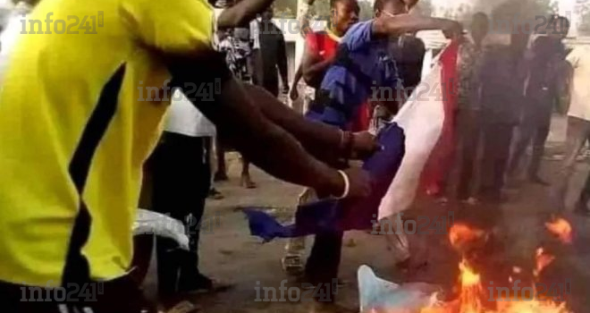 Tchad&nbsp;: manifestations contre la présence française et son soutien au pouvoir militaire