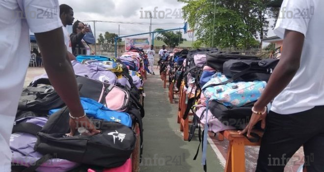 Port-Gentil&nbsp;: 800 kits scolaires distribués gracieusement aux élèves des 4 arrondissements