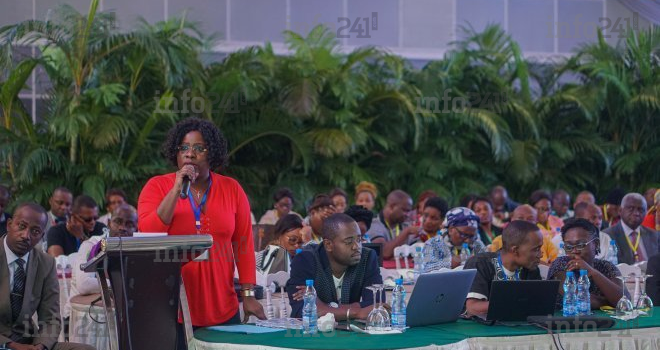 Fin de la plénière travailleurs-employeurs sur la reforme du Code du travail