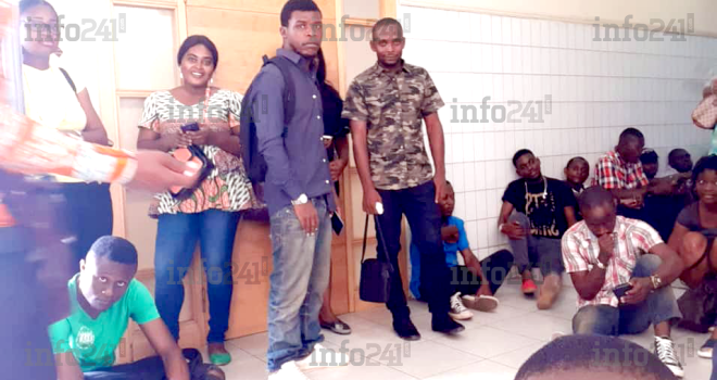 Des étudiants lésés de l’ENS manifestent au ministère de l’Enseignement supérieur