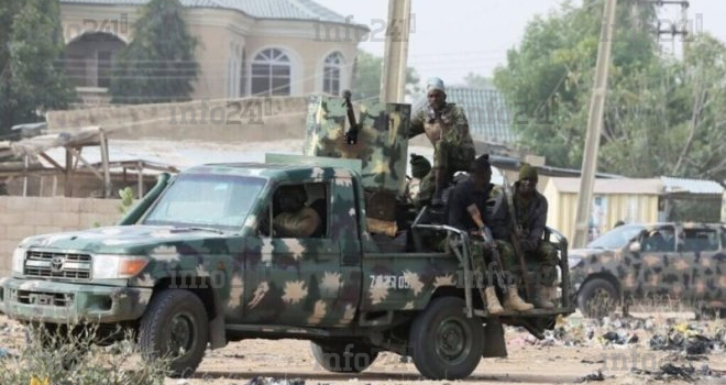 Nigeria&nbsp;: Les autorités démentent les rumeurs d’un coup d’Etat après l’arrestation de 16 officiers